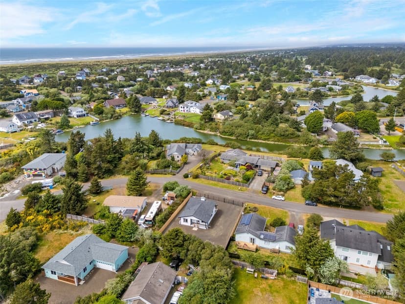 Property photo for 369 N Butter Clam Street SW, Ocean Shores photo 3