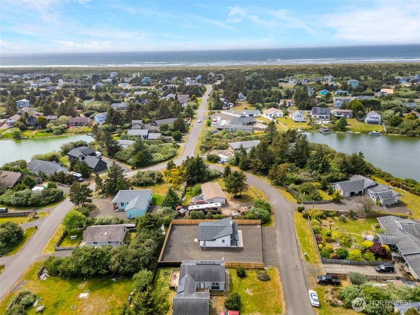Property photo for 369 N Butter Clam Street SW, Ocean Shores photo 6