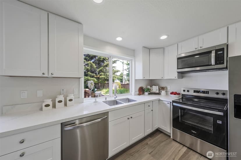 Property photo for 7911 119th Street Ct E, Puyallup photo 10