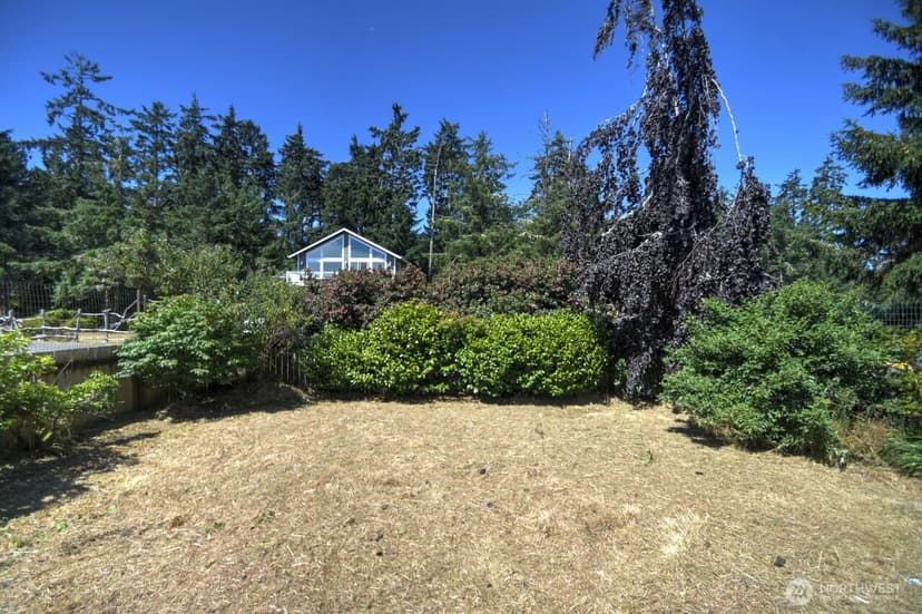 Property photo for 180 Sunrise Avenue SE, Ocean Shores photo 35