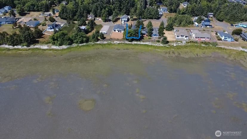 Property photo for 180 Sunrise Avenue SE, Ocean Shores photo 39