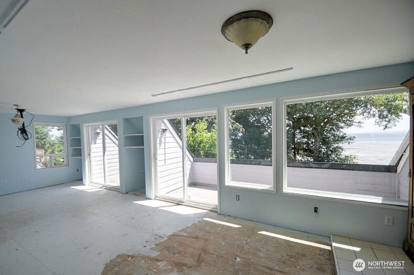 Property photo for 180 Sunrise Avenue SE, Ocean Shores photo 5