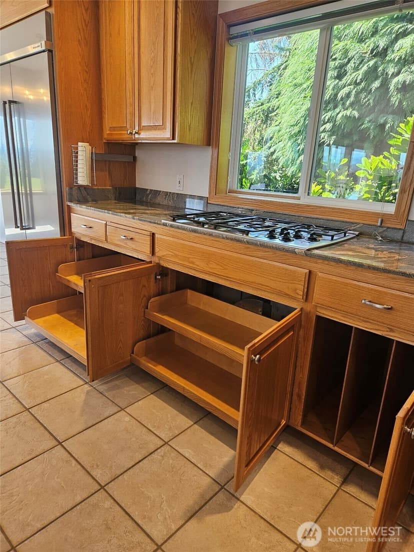 Property photo for 5002 131st Avenue Ct E, Edgewood photo 9