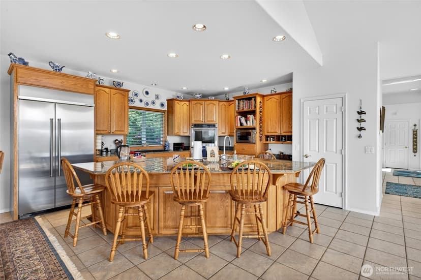 Property photo for 5002 131st Avenue Ct E, Edgewood photo 8
