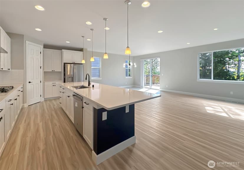 Property photo for 14830 Tyee Drive E, Bonney Lake photo 3