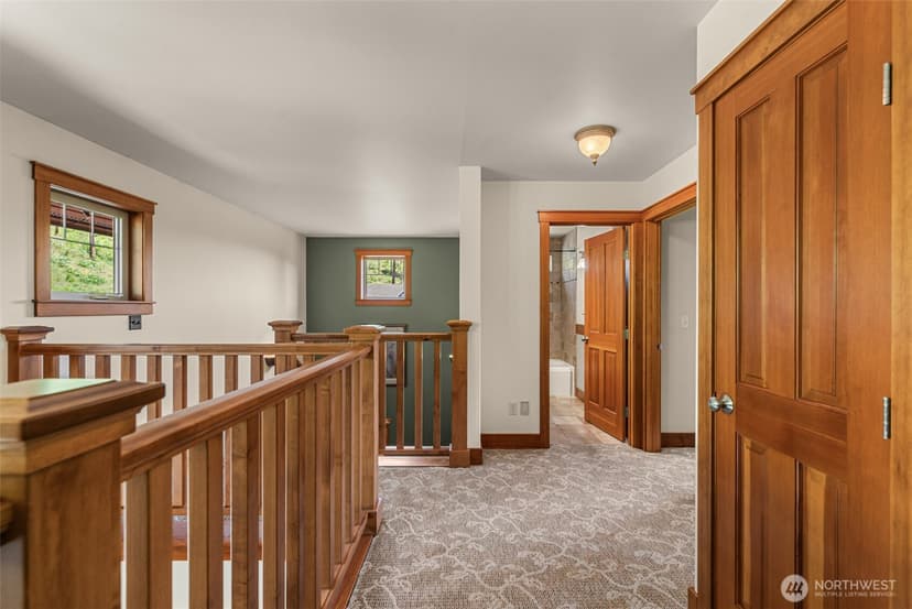 Property photo for 10665 North Road, Leavenworth photo 25