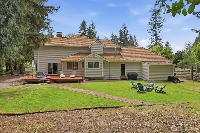 Property photo for 22408 NE 46th Street, Redmond photo 36