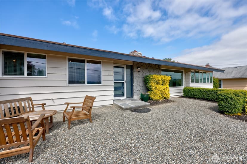 Property photo for 2702 E 16th Street, Bremerton photo 39