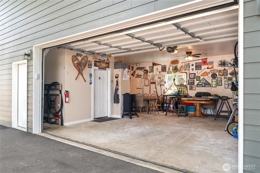 Property photo for 745 Albion Avenue SE, Ocean Shores photo 35