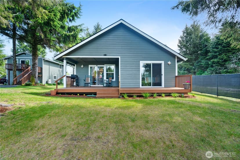 Property photo for 745 Albion Avenue SE, Ocean Shores photo 20
