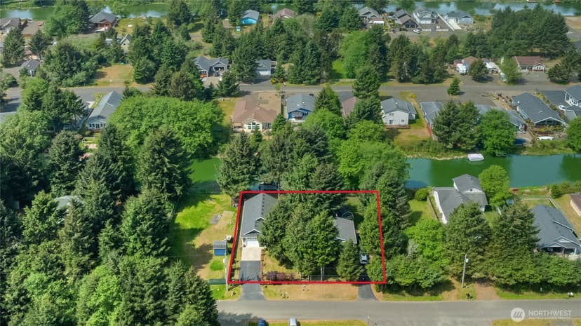Property photo for 745 Albion Avenue SE, Ocean Shores photo 39