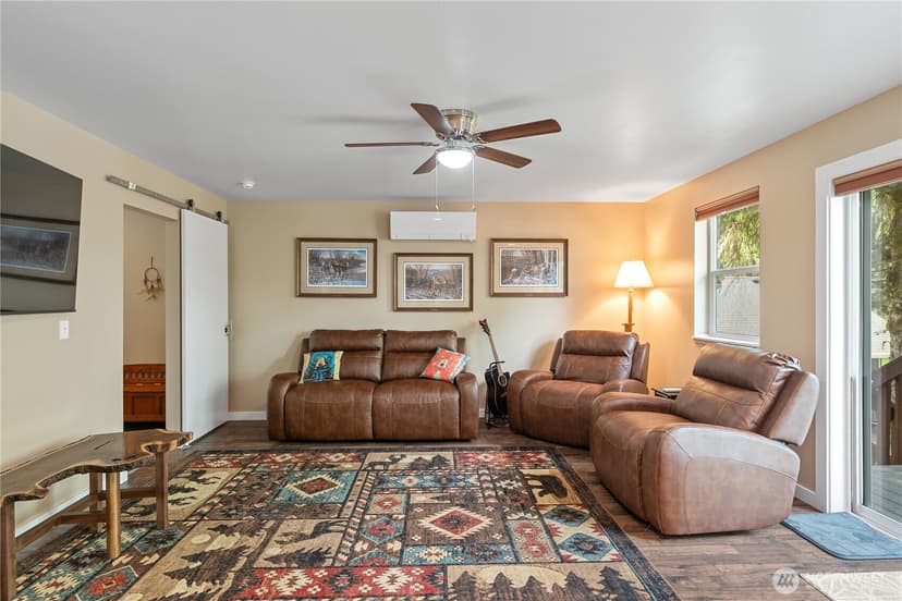 Property photo for 745 Albion Avenue SE, Ocean Shores photo 31