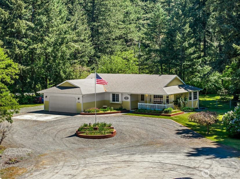 Property photo for 17221 31st Avenue Ct E, Tacoma photo 26