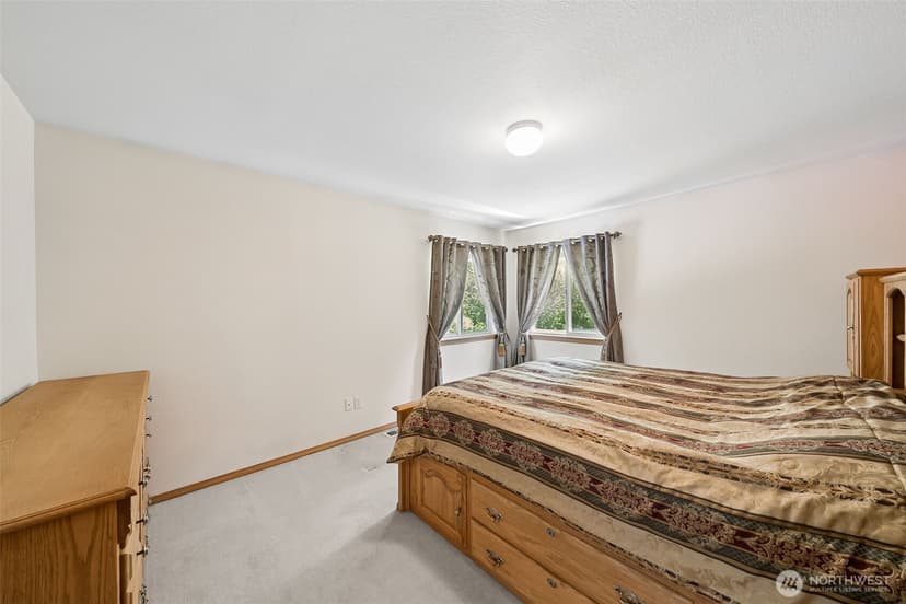 Property photo for 17221 31st Avenue Ct E, Tacoma photo 12