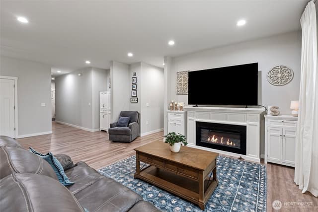 Property photo for 14126 Holly Burn Lane NW, Gig Harbor photo 4