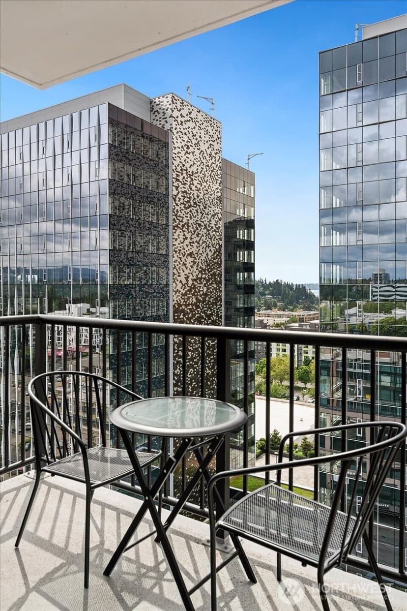 Property photo for 177 107th Avenue NE #1706, Bellevue photo 23