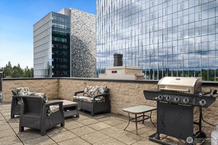 Property photo for 177 107th Avenue NE #1706, Bellevue photo 30