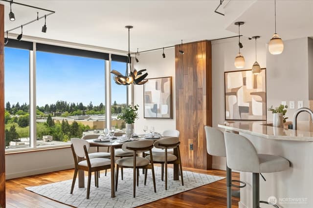 Property photo for 177 107th Avenue NE #1706, Bellevue photo 4
