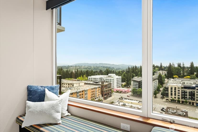 Property photo for 177 107th Avenue NE #1706, Bellevue photo 16