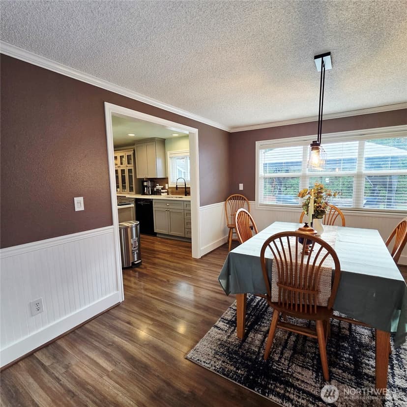 Property photo for 6919 90th Street E, Puyallup photo 9