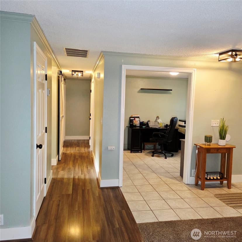 Property photo for 6919 90th Street E, Puyallup photo 12