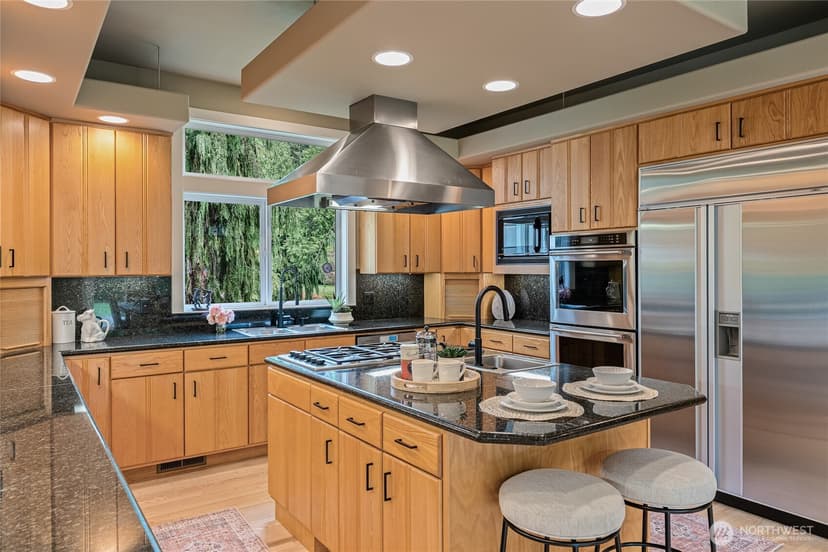 Property photo for 8218 229th Place SE, Woodinville photo 13