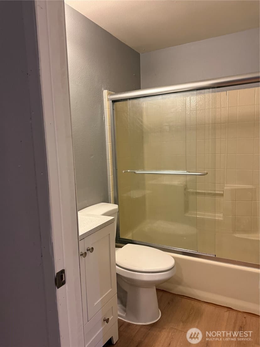 Property photo for 9804 S 252nd Street, Kent photo 8