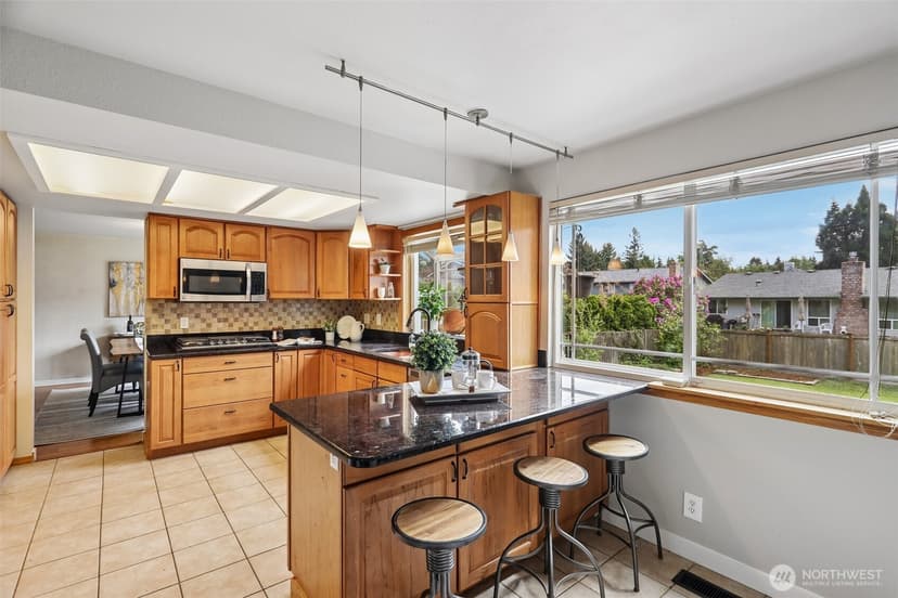 Property photo for 4735 SW 312th Place, Federal Way photo 10
