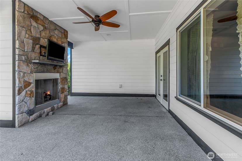 Property photo for 15325 Glenshire Place SW, Port Orchard photo 28