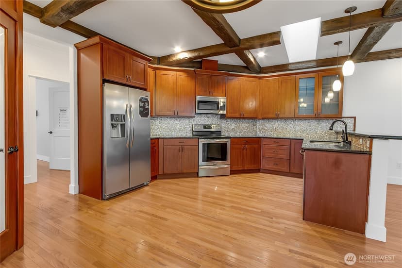 Property photo for 15325 Glenshire Place SW, Port Orchard photo 12