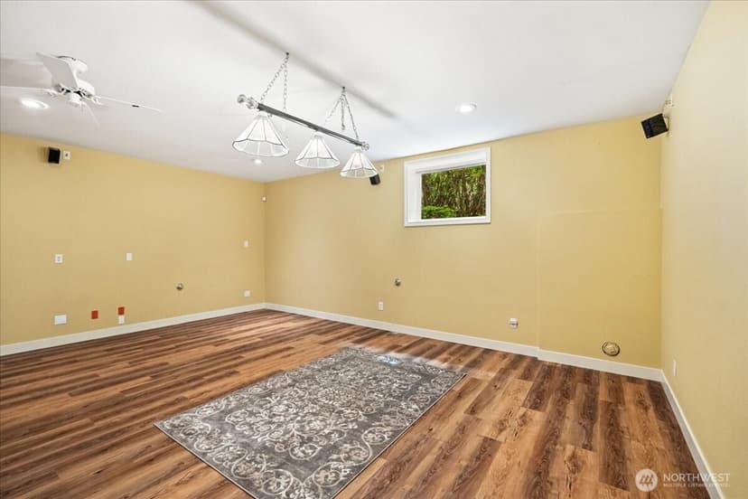 Property photo for 3717 Olympic Boulevard W, University Place photo 32