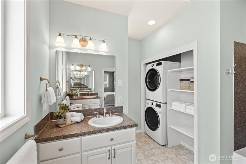 Property photo for 3717 Olympic Boulevard W, University Place photo 23