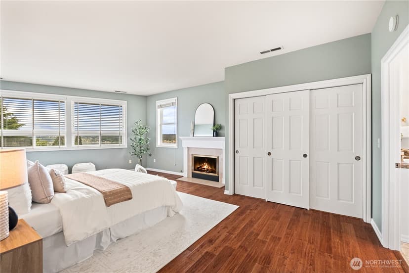 Property photo for 3717 Olympic Boulevard W, University Place photo 18