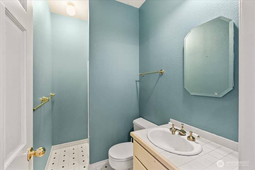 Property photo for 3717 Olympic Boulevard W, University Place photo 35