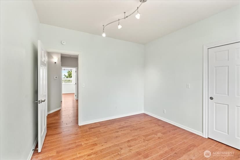 Property photo for 3717 Olympic Boulevard W, University Place photo 26