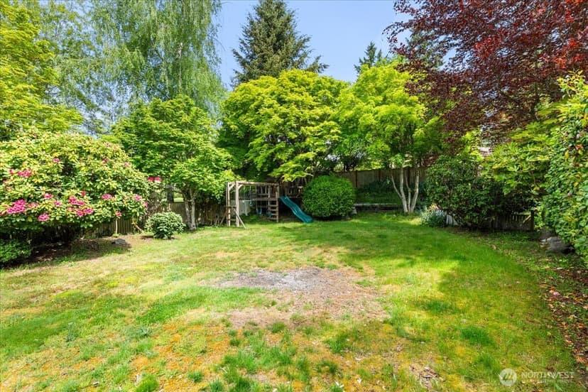 Property photo for 3717 Olympic Boulevard W, University Place photo 39