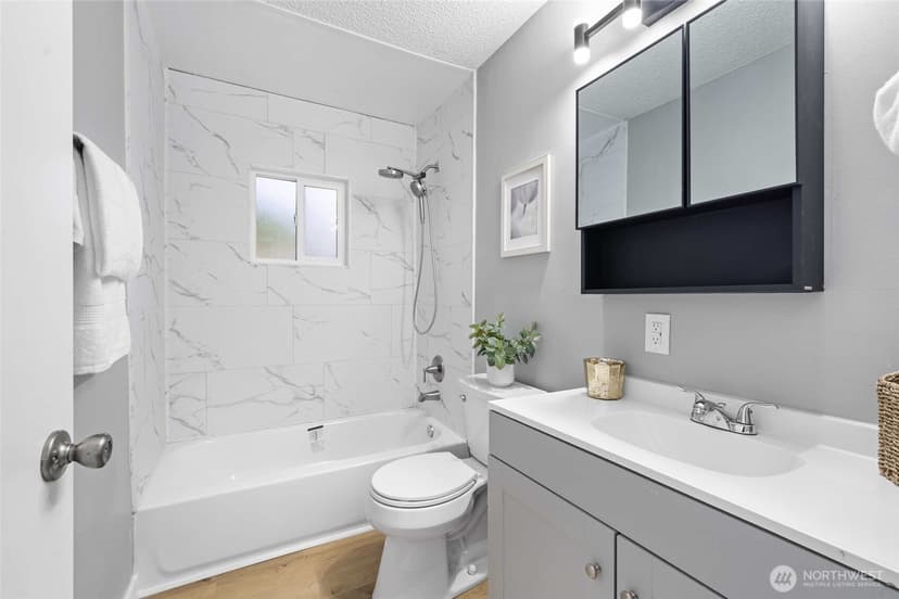 Property photo for 2309 S 249th Street, Kent photo 27