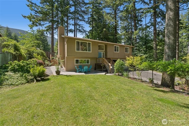 Property photo for 17025 431St Avenue SE, North Bend