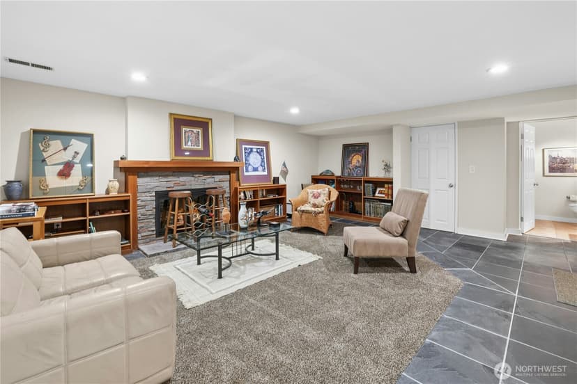 Property photo for 11750 73rd Place NE, Kirkland photo 29