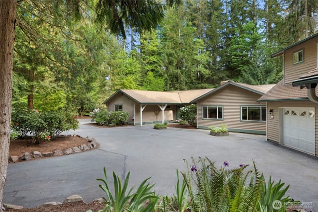 Property photo for 6618 196th Street SE, Snohomish photo 4