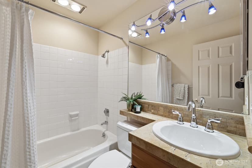 Property photo for 2929 76th Avenue SE #410, Mercer Island photo 21