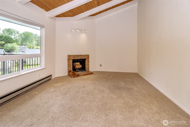 Property photo for 1710 SW 318th Place #44D, Federal Way photo 4