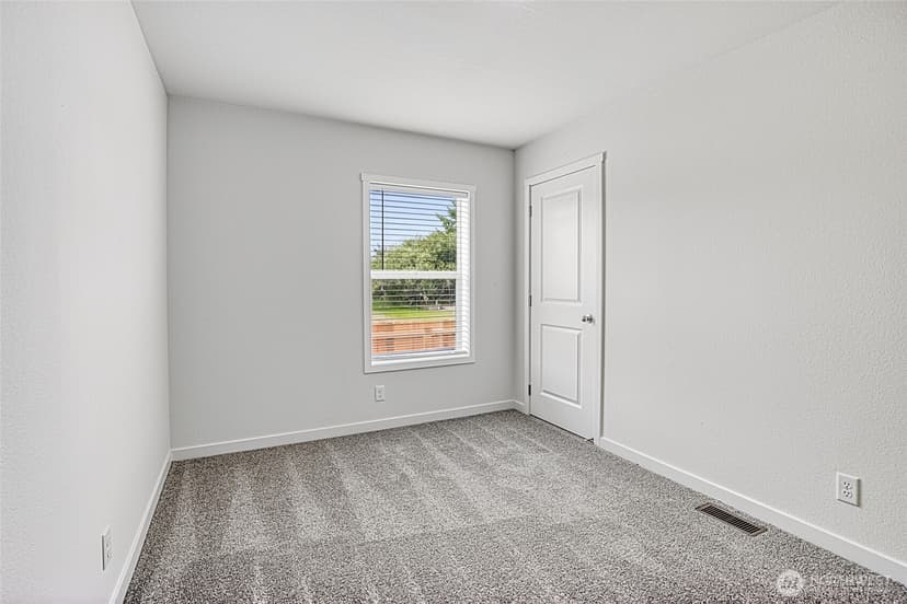Property photo for 300 Marine View Drive SW, Ocean Shores photo 29
