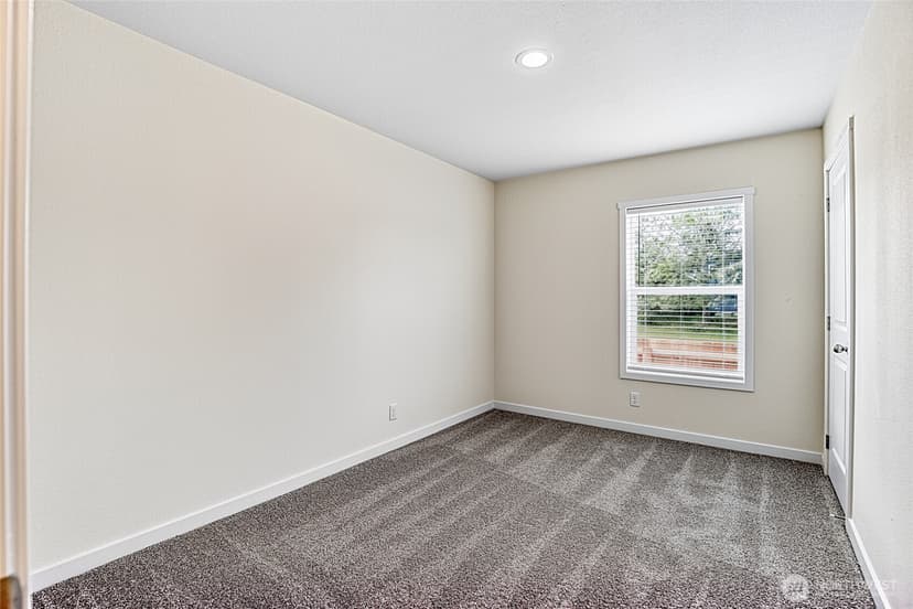 Property photo for 300 Marine View Drive SW, Ocean Shores photo 28