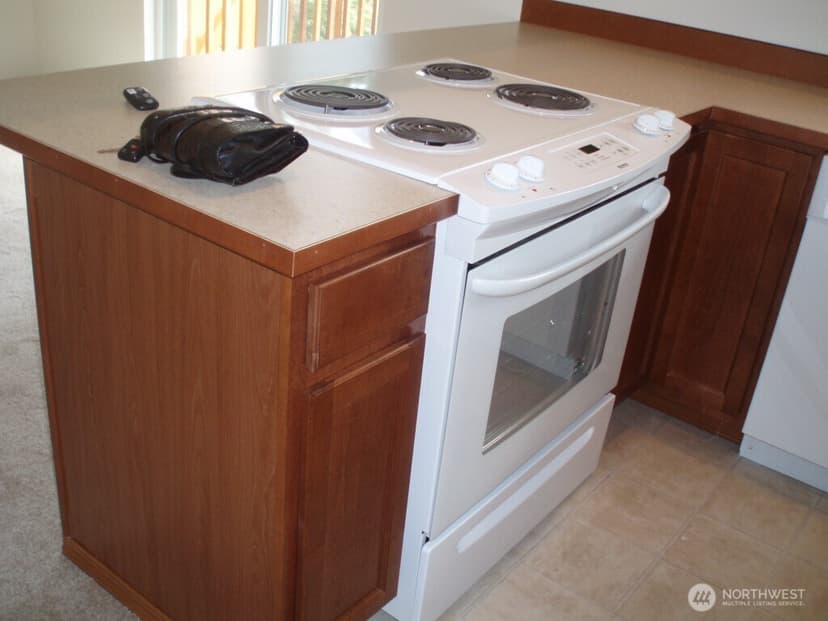 Property photo for 7223 Vandermark Road E, Bonney Lake photo 10