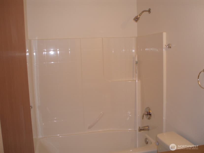Property photo for 7223 Vandermark Road E, Bonney Lake photo 37