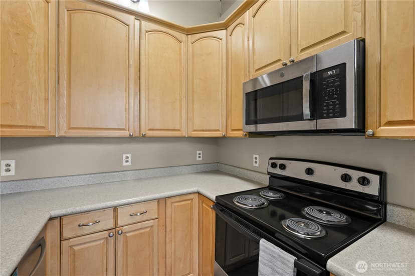 Property photo for 7023 126th Street E, Puyallup photo 9