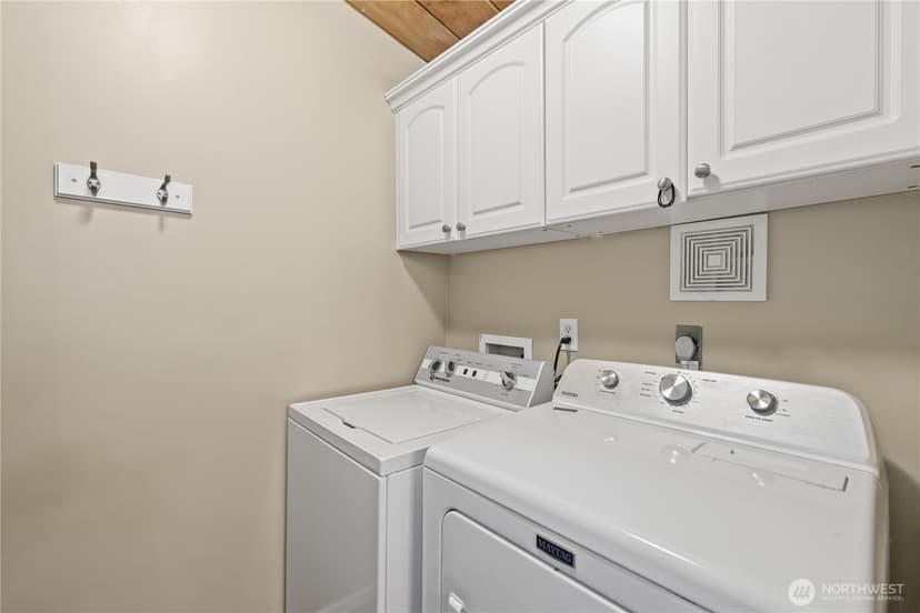 Property photo for 7023 126th Street E, Puyallup photo 18