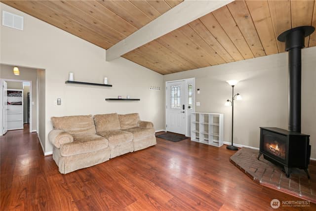 Property photo for 7023 126th Street E, Puyallup photo 3