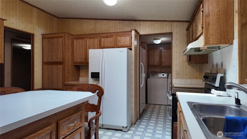Property photo for 18621 Smokey Point Boulevard, Arlington photo 18